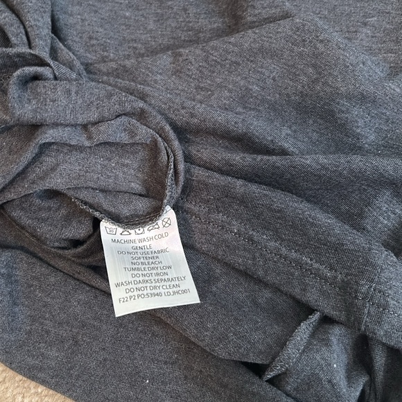 Real tree long sleeve shirt men’s size medium with flag on back - Picture 5 of 7